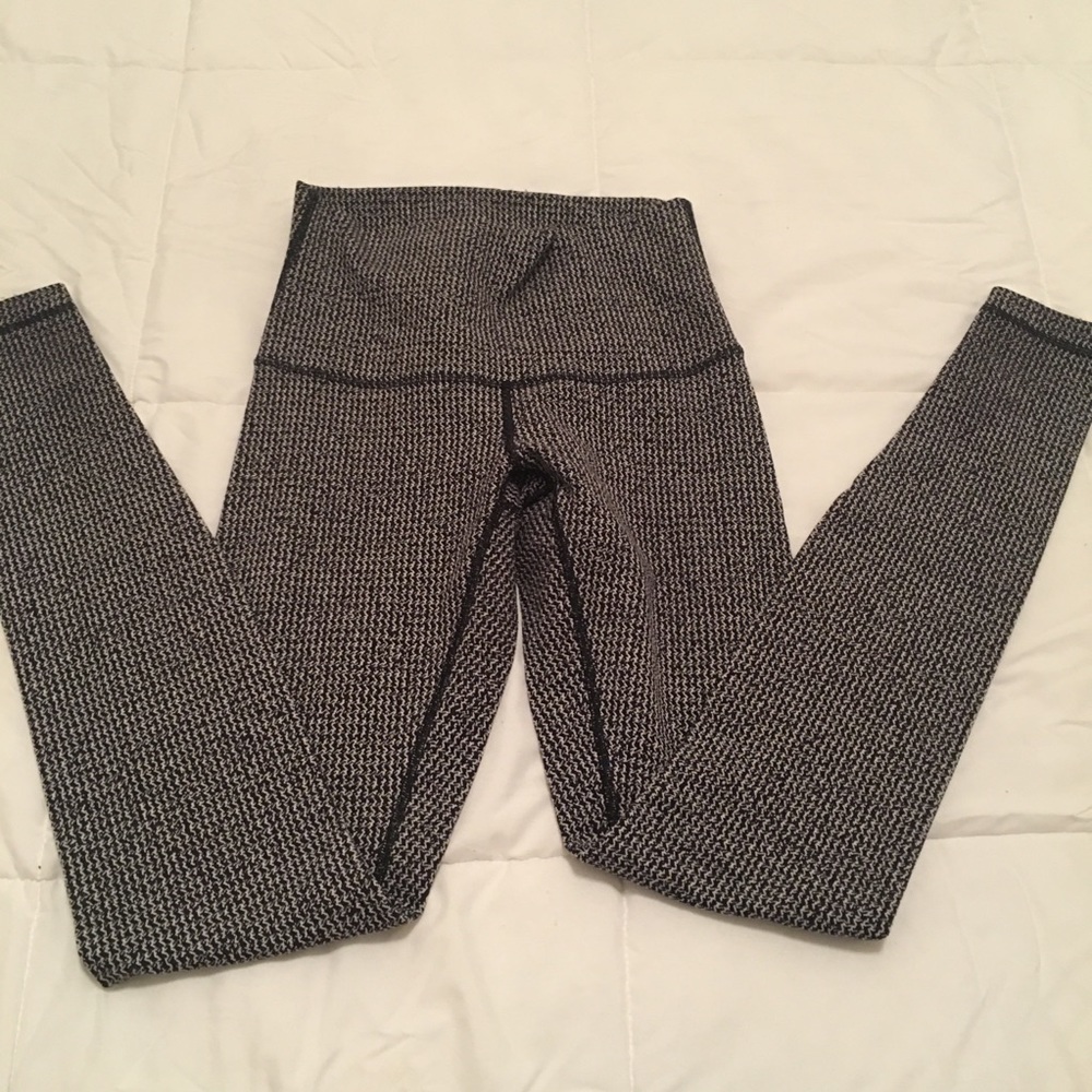 Lululemon Wunder Under Leggings